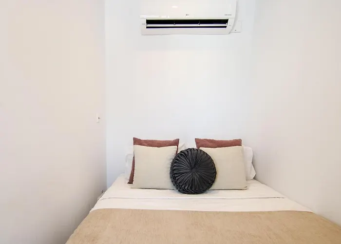 Phaedrus Living - Seaside Luxury Flat Harbour 110